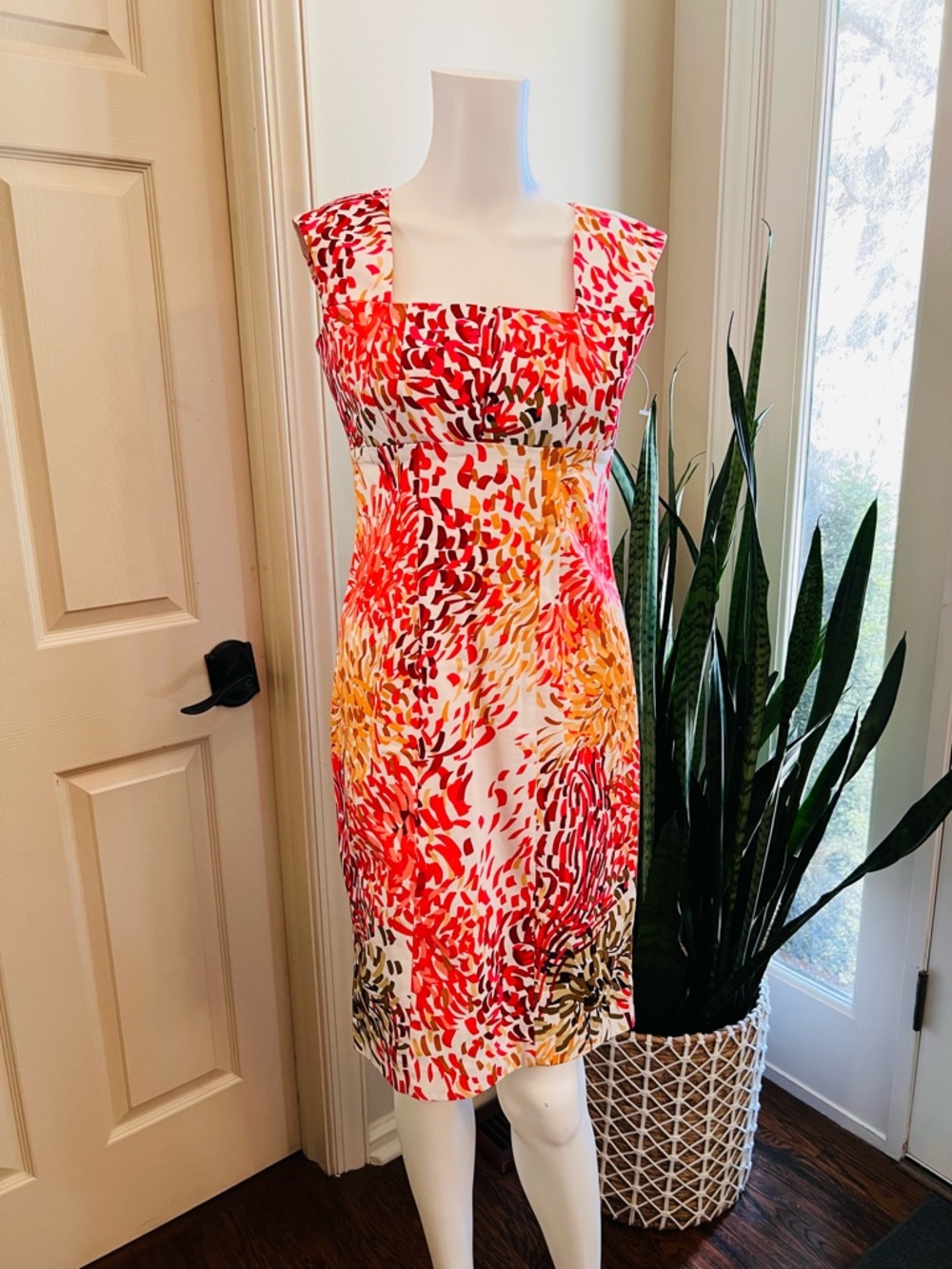 Calvin Klein Sheath Dress Size 2 Square Neck Red Orange Print Workwear Career